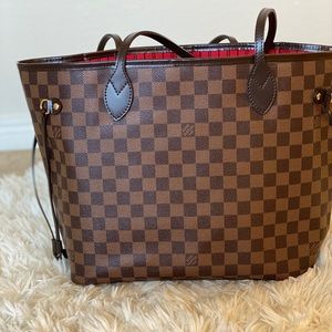 Louis Vuitton Neverfull MM